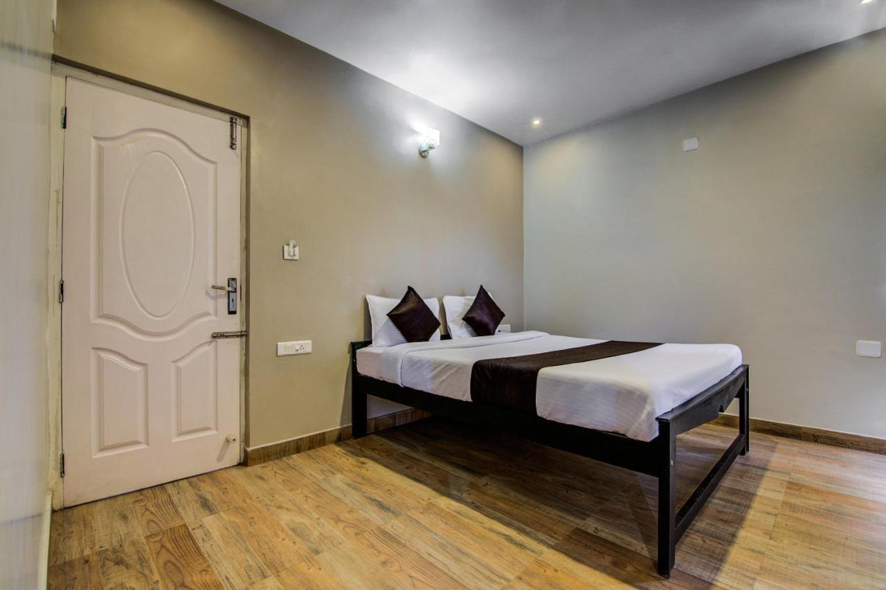 Oyo 18944 Venus Residency Hotel Ооти Екстериор снимка